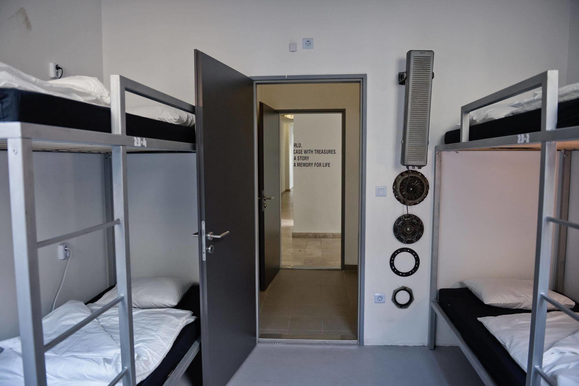 Lol Boutique Hostel City Center Budapest Ngoại thất bức ảnh
