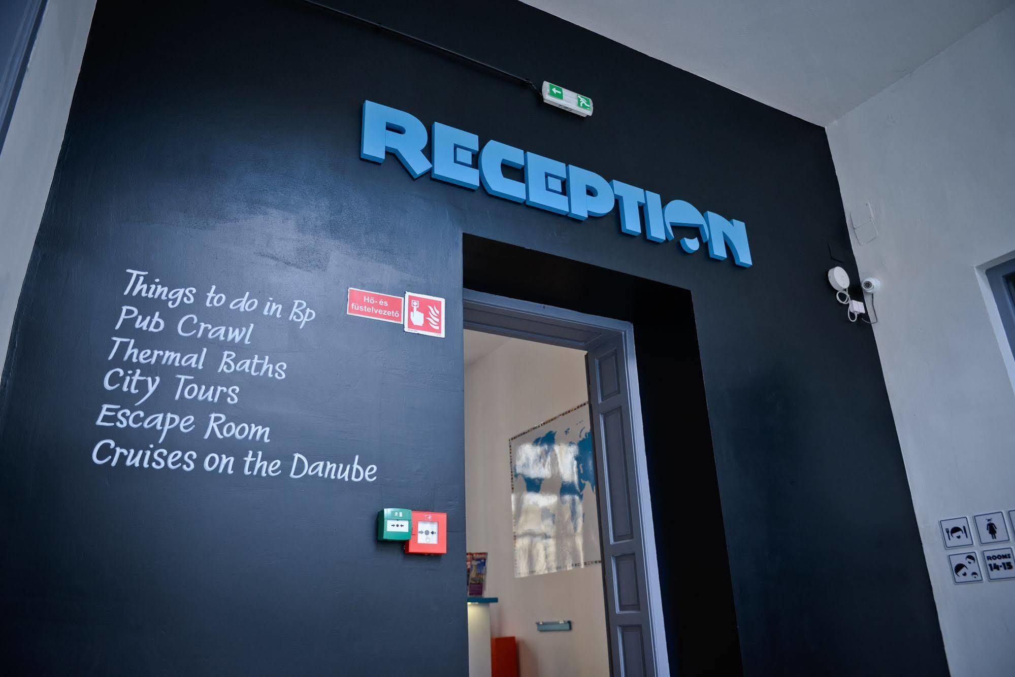 Lol Boutique Hostel City Center Budapest Ngoại thất bức ảnh
